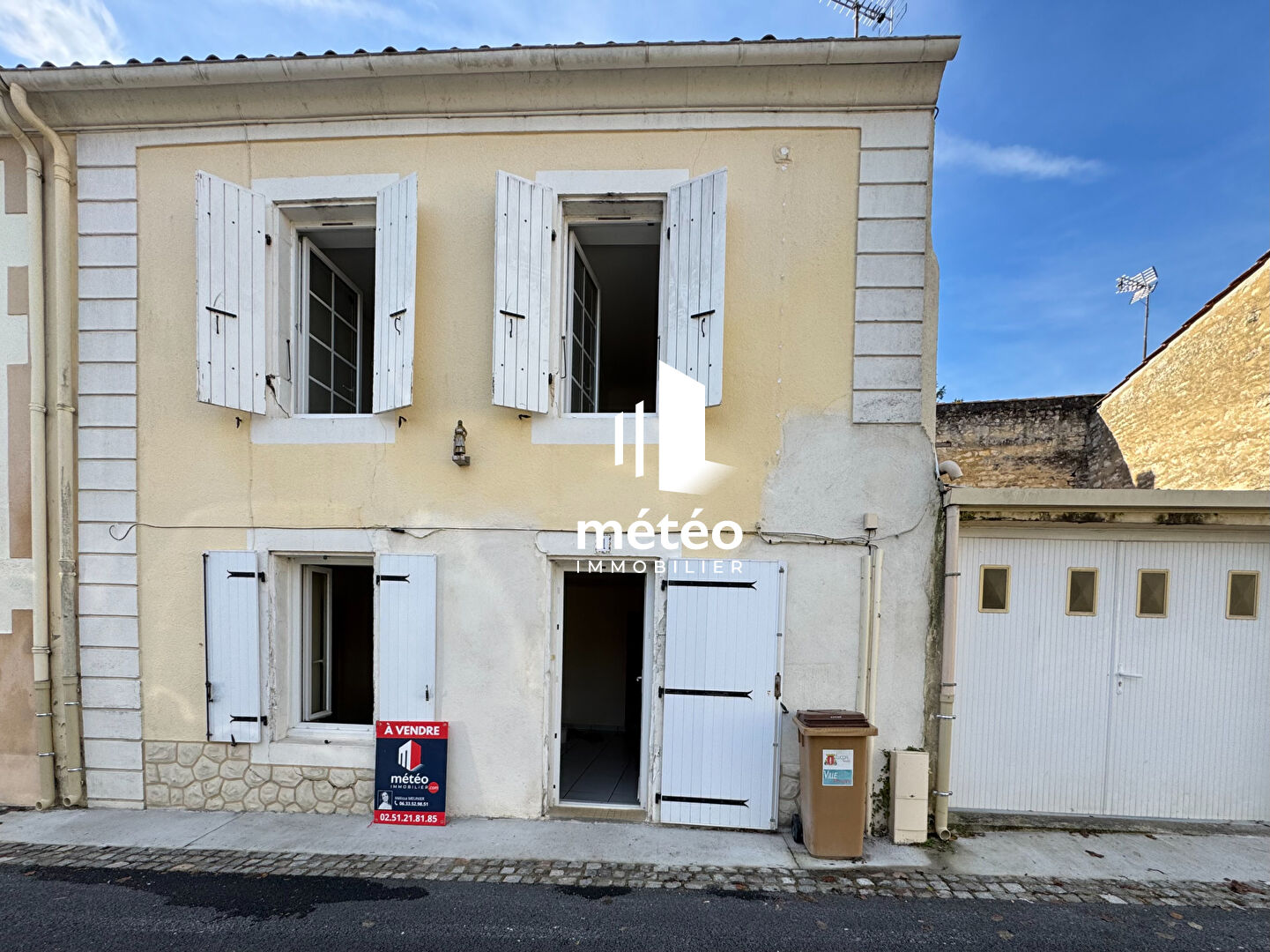 Maison en Pierre , Centre ville de Luçon  65m² avec garage