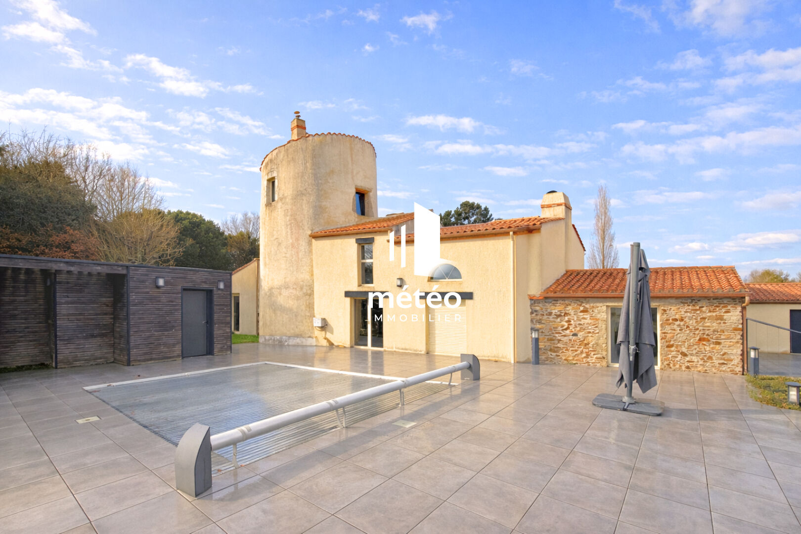 Belle propriété de 300 m²  –  Sainte Foy