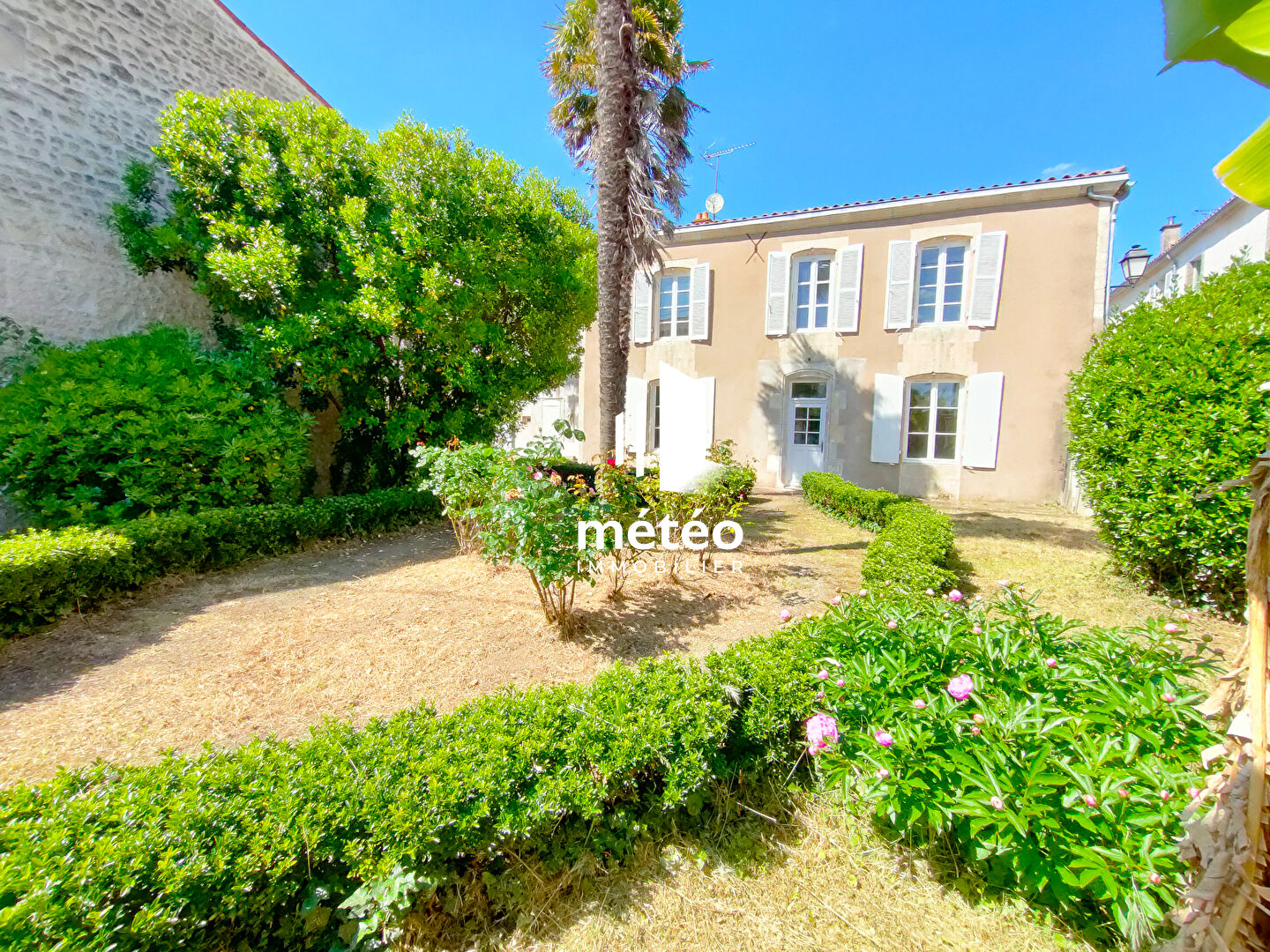 Magnifique Maison bourgeoise au coeur de ville – 170 m2- LUCON