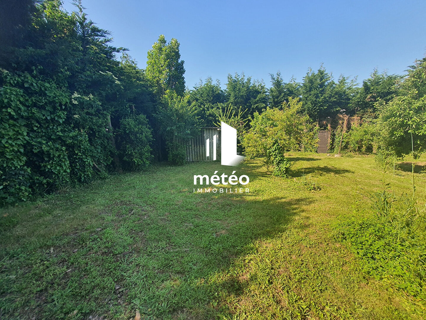 Terrain La Jonchere 1130 m2