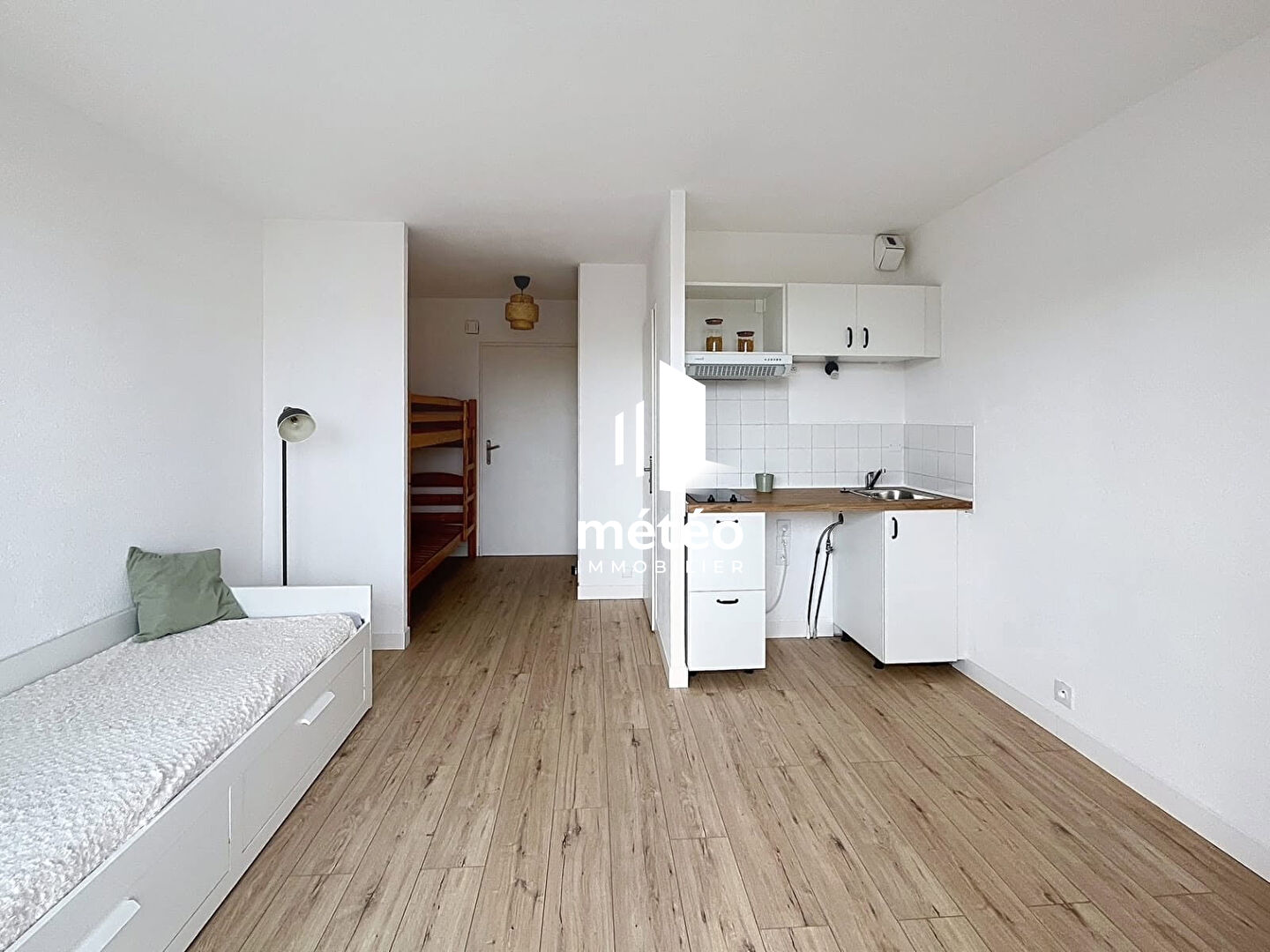 Studio rénové secteur gare