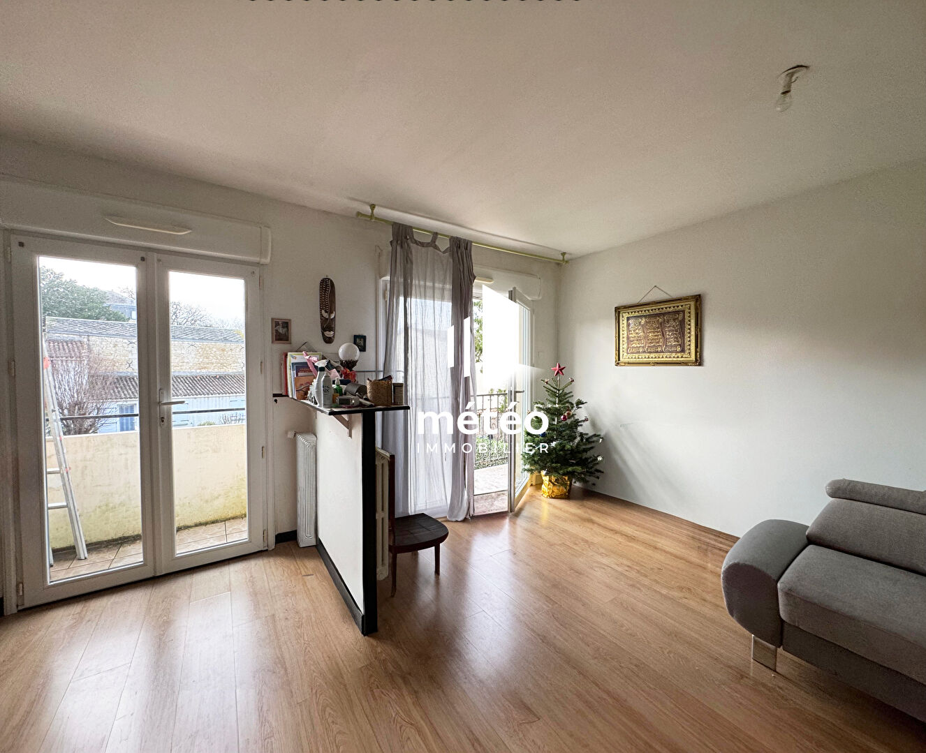 Maison en pierre  65m² avec  garage en ville, Luçon