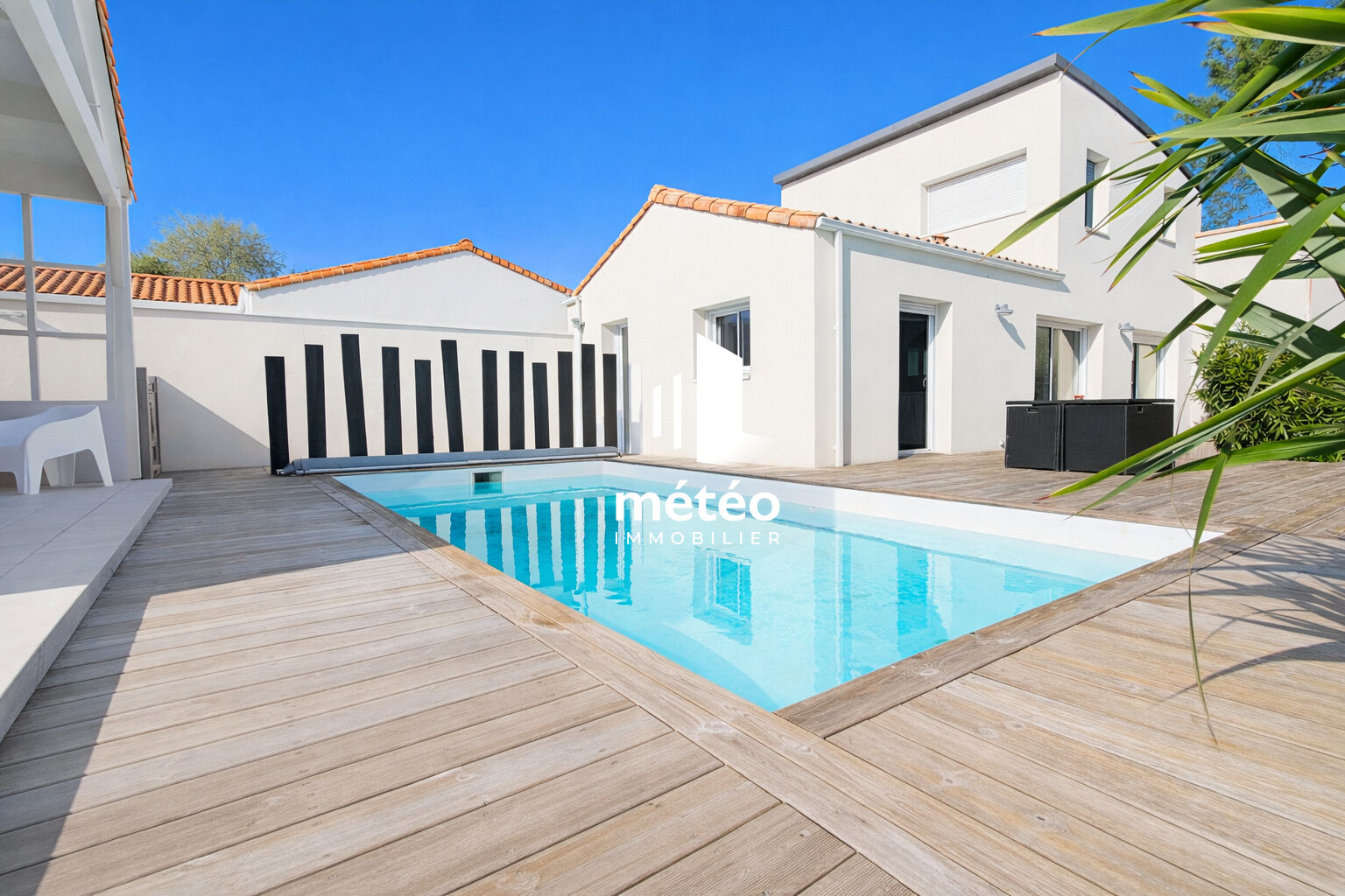 la Tranche sur Mer Maison contemporaine avec  piscine Prestations de qualité