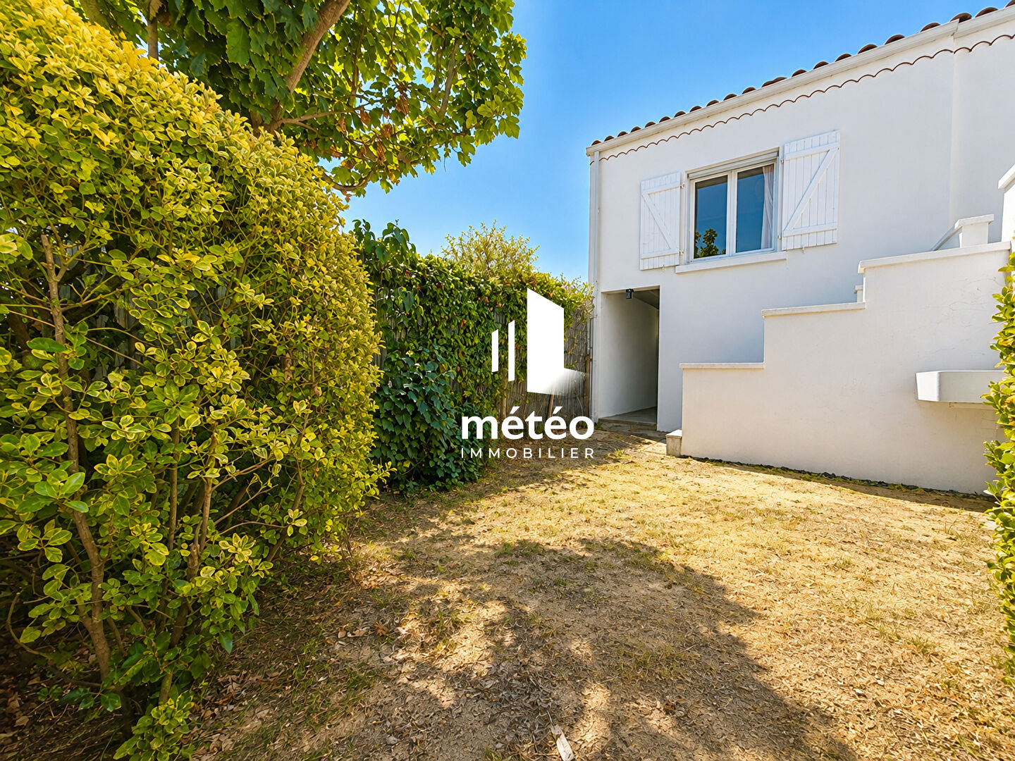 Votre pied-à-terre à 2 pas de la plage!