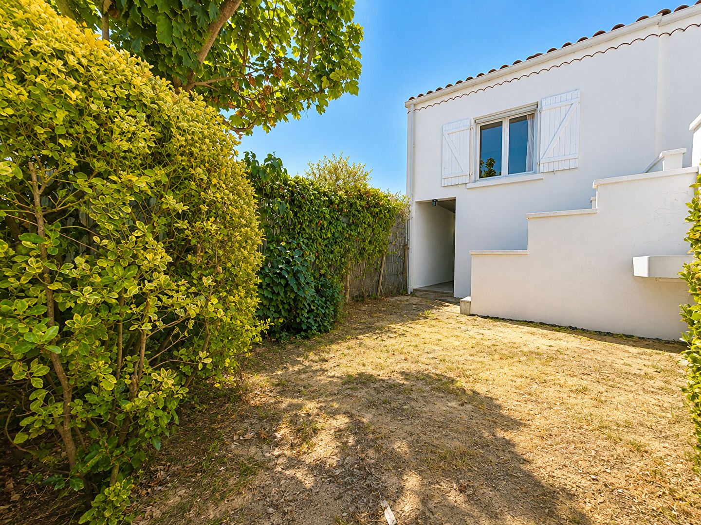 Votre pied-à-terre à 2 pas de la plage!