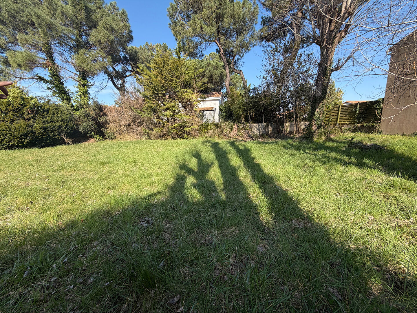 Terrain constructible à vendre – au coeur du centre ville de la Tranche sur Mer